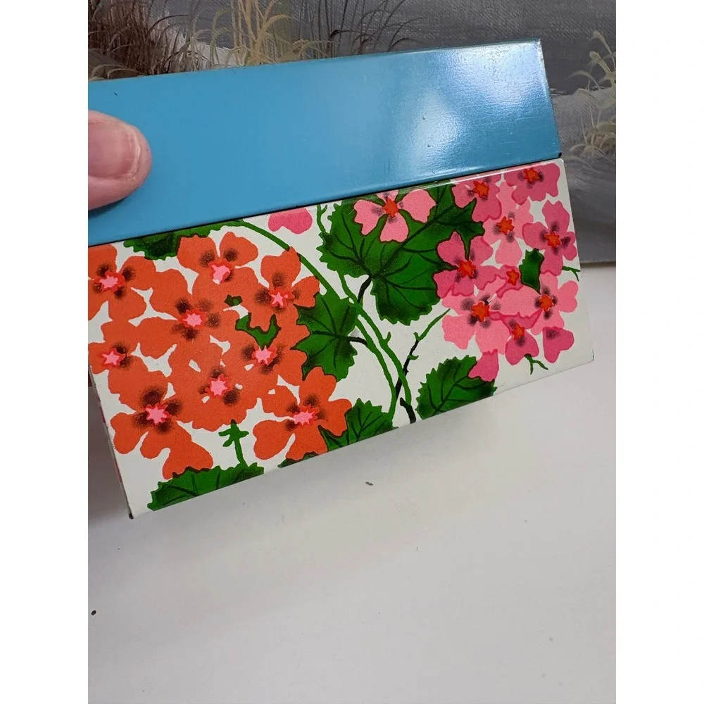 Vintage Ohio Art Floral Metal Tin Blue Lid Geranium Butterfly Storage Box